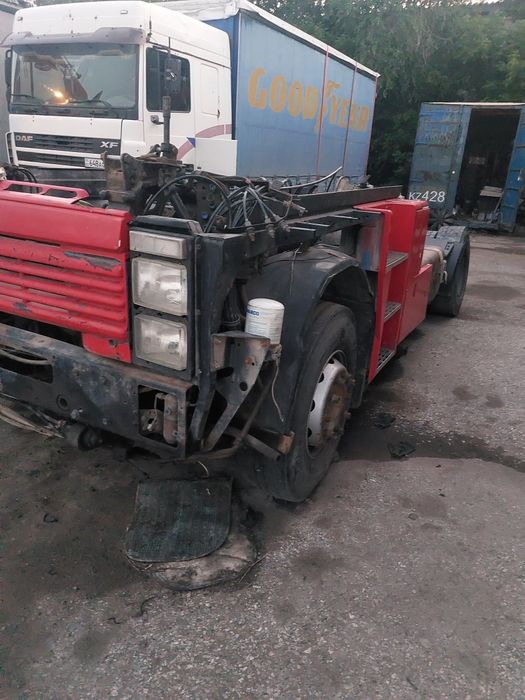 Продам запчасти на рено магнум