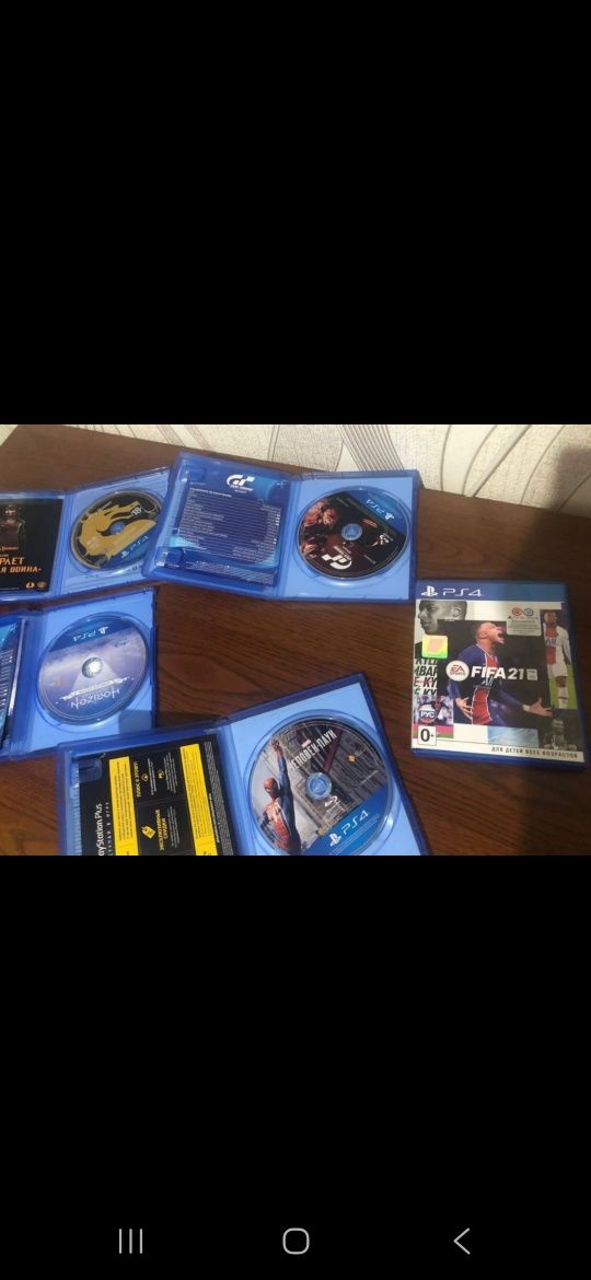 Ps4 slim 1 tb ps4