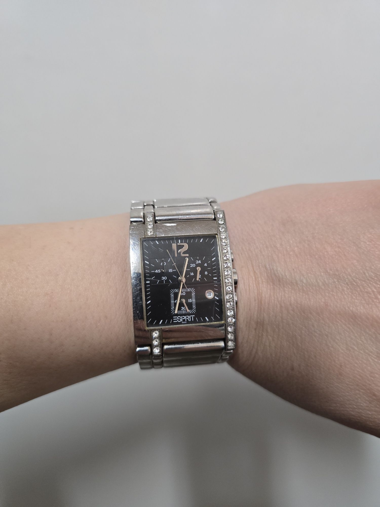 Часовник Esprit .