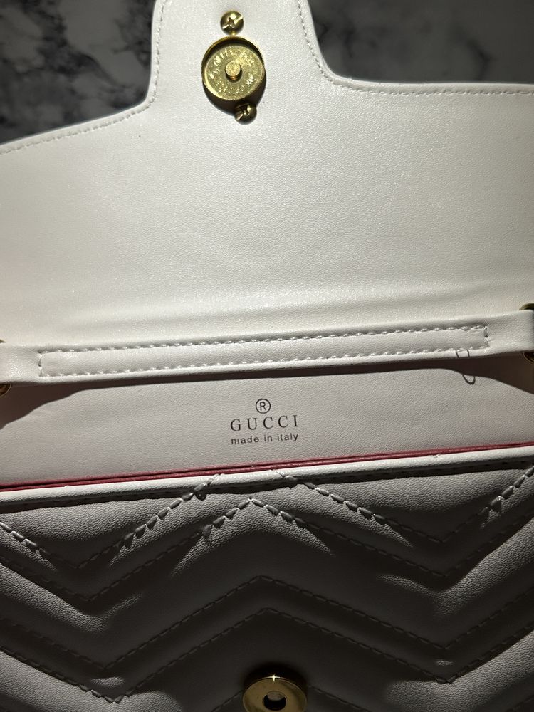 Дамска чанта Gucci