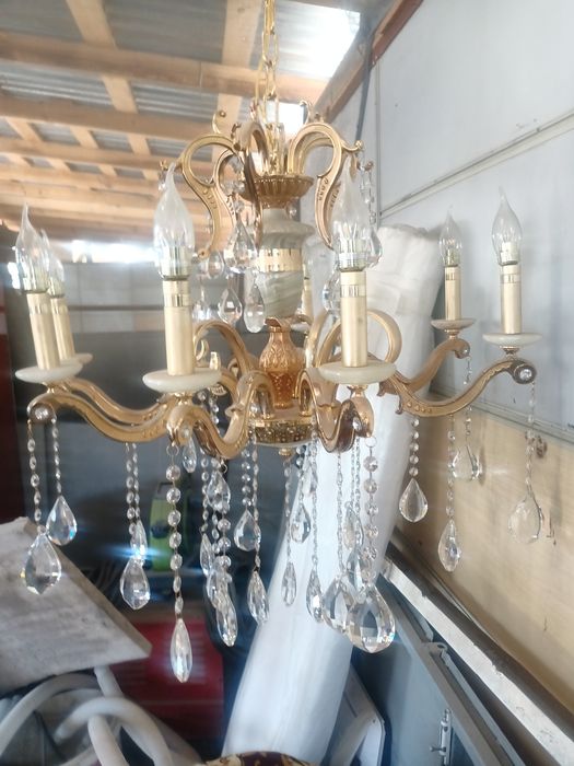 Люстра подвесная хрустальноя