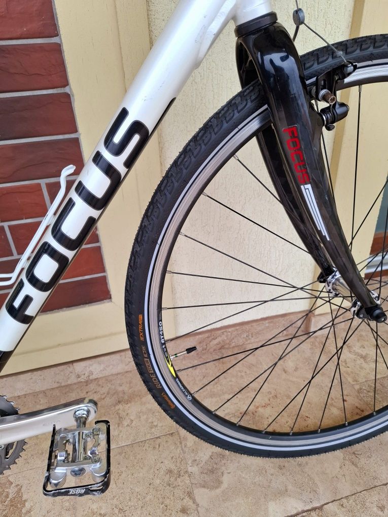Cursieră Focus MARES Cross Gravel 20 viteze Shimano Roți 28" | M