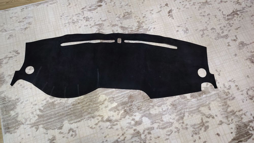 Продам накидку алькантара KIA RIO 4