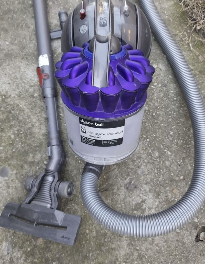Dyson DC 37 allergy aspirator