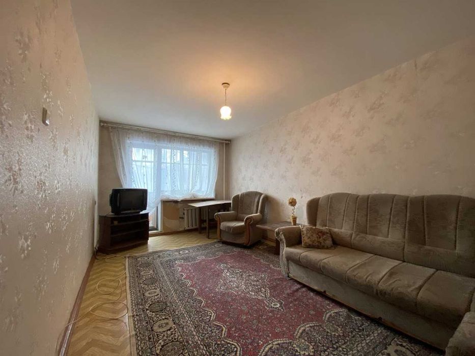 Продаётся квартира с характером! 4 мкр. 3 этаж/5. НЕ угловая!