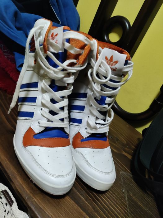 Оригинални маратонки Adidas