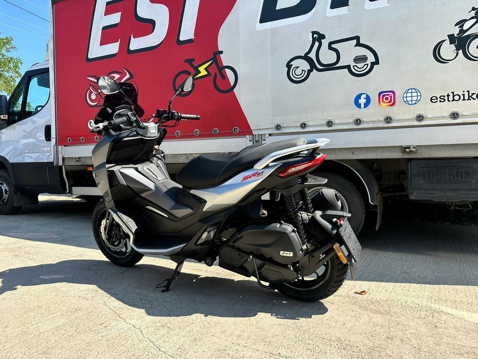 Aprilia SR GT 125 -se conduce cu B--stoc EST BIKE Campina