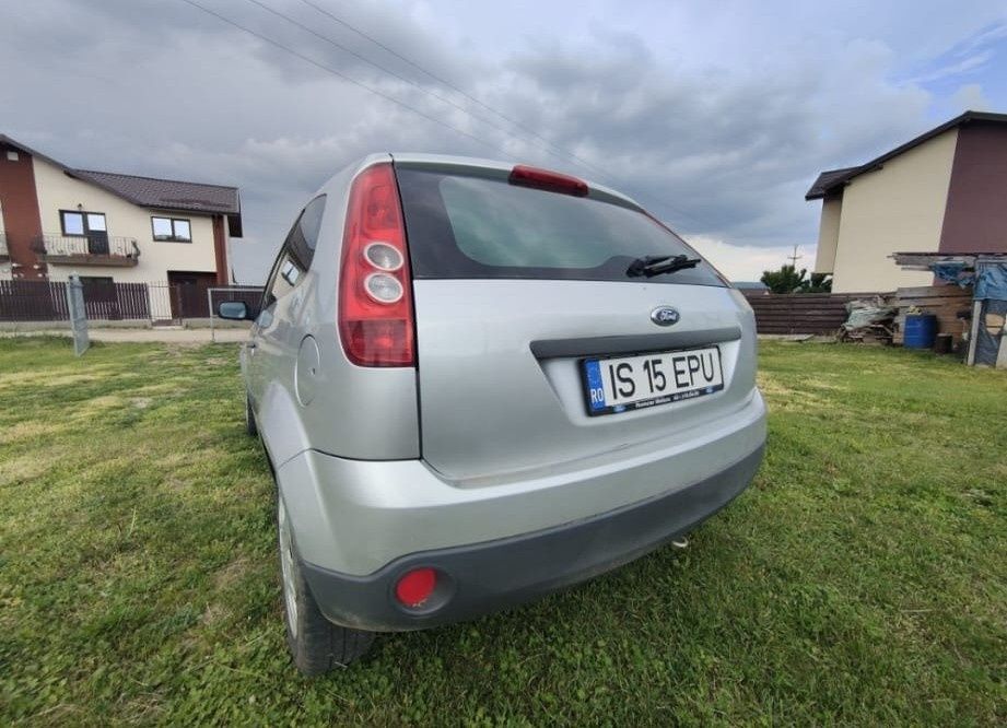 Mașina perfecta pentru livrări GLOVO TAZZ Ford fiesta 2007 1.3 benzina
