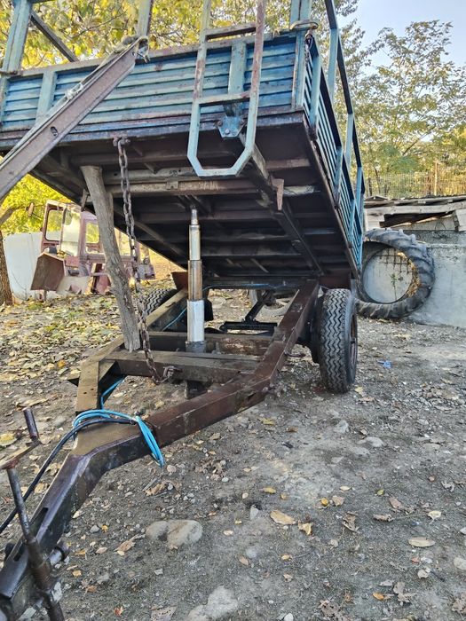 Remorca Monoax basculabila