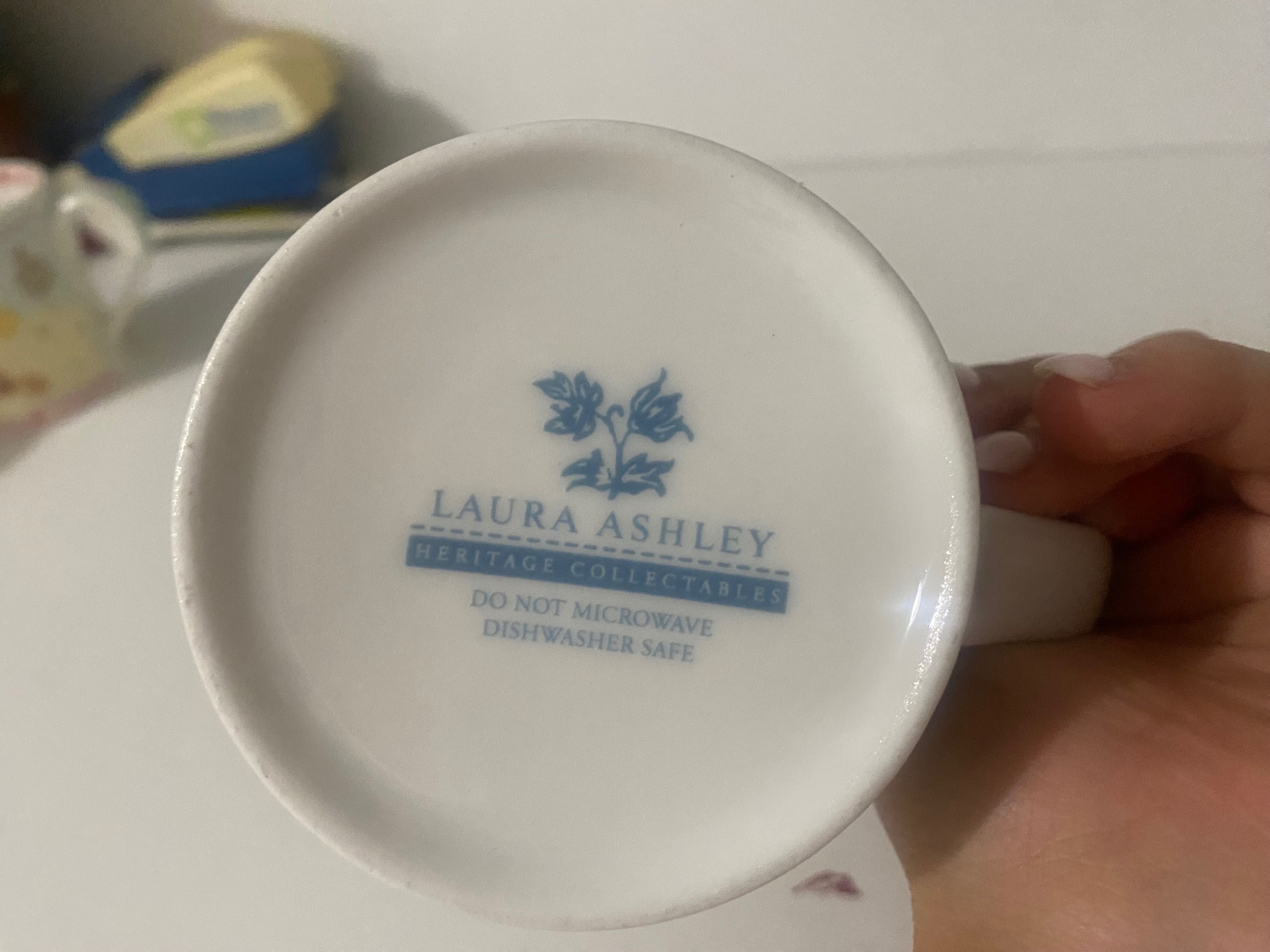 Сет чаши Laura Ashley