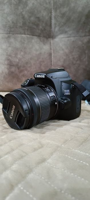 Фотокамера Canon EOS 250D Kit EF-s 18-55mm f/3.5-5.6 III черный