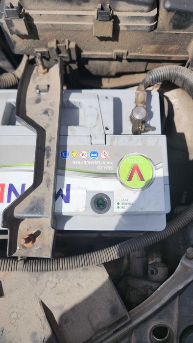 Продавам Хонда Акорд