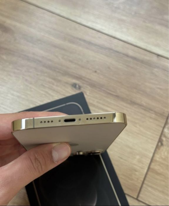 Vand / Schimb IPhone 12 Pro Max Gold 256 GB