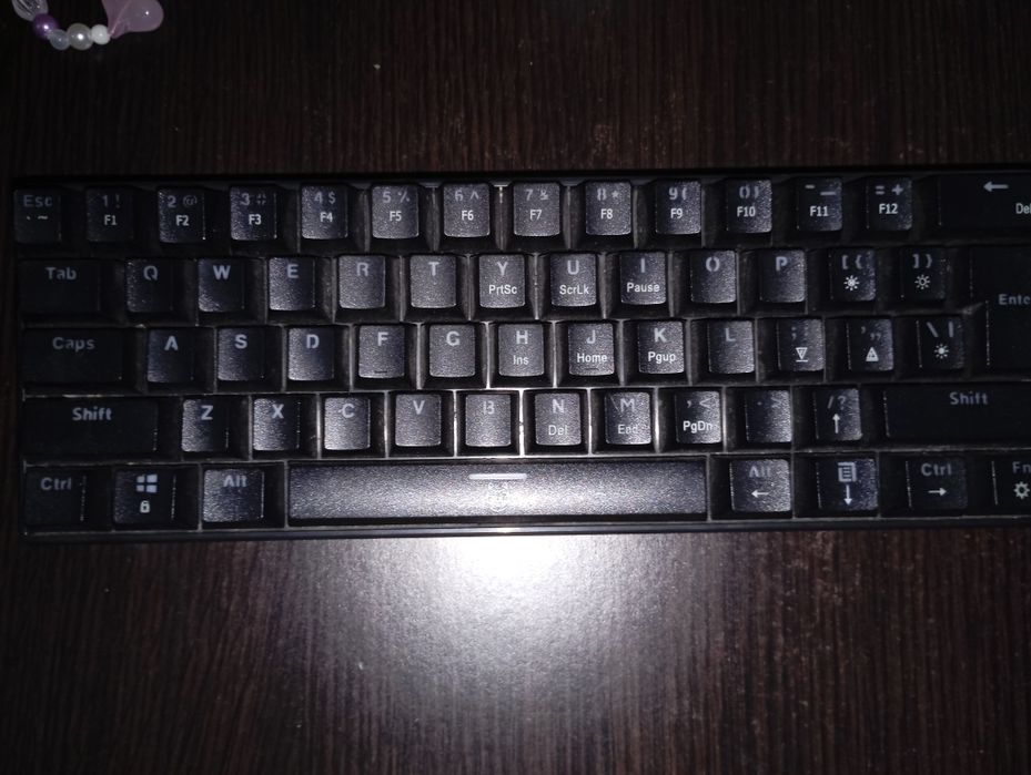 Tastatura mecanică gaming