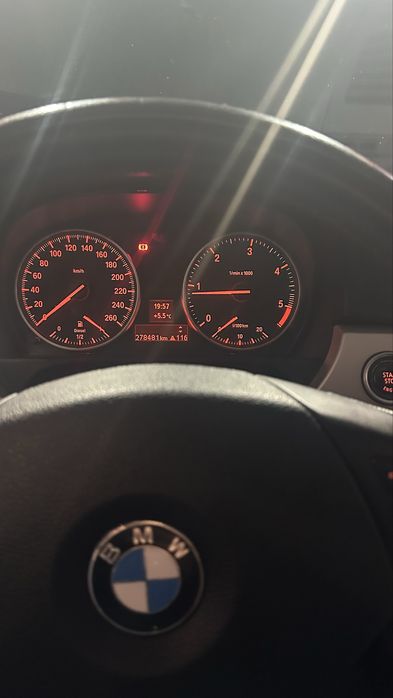 Vînd bmw sera 3 184 de cai