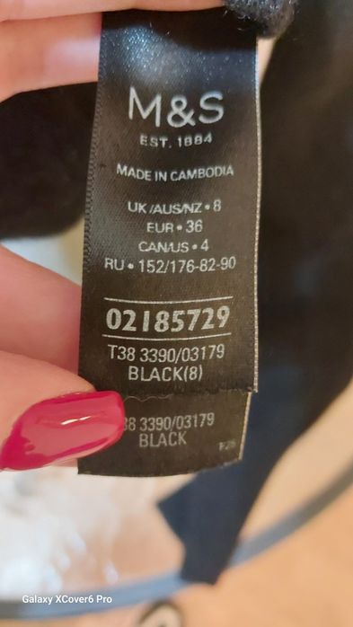 Пуловер M&S . 100% кашмир размер S/М.