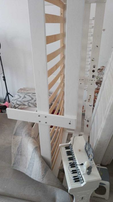 Продам детские кроватки с матрасом