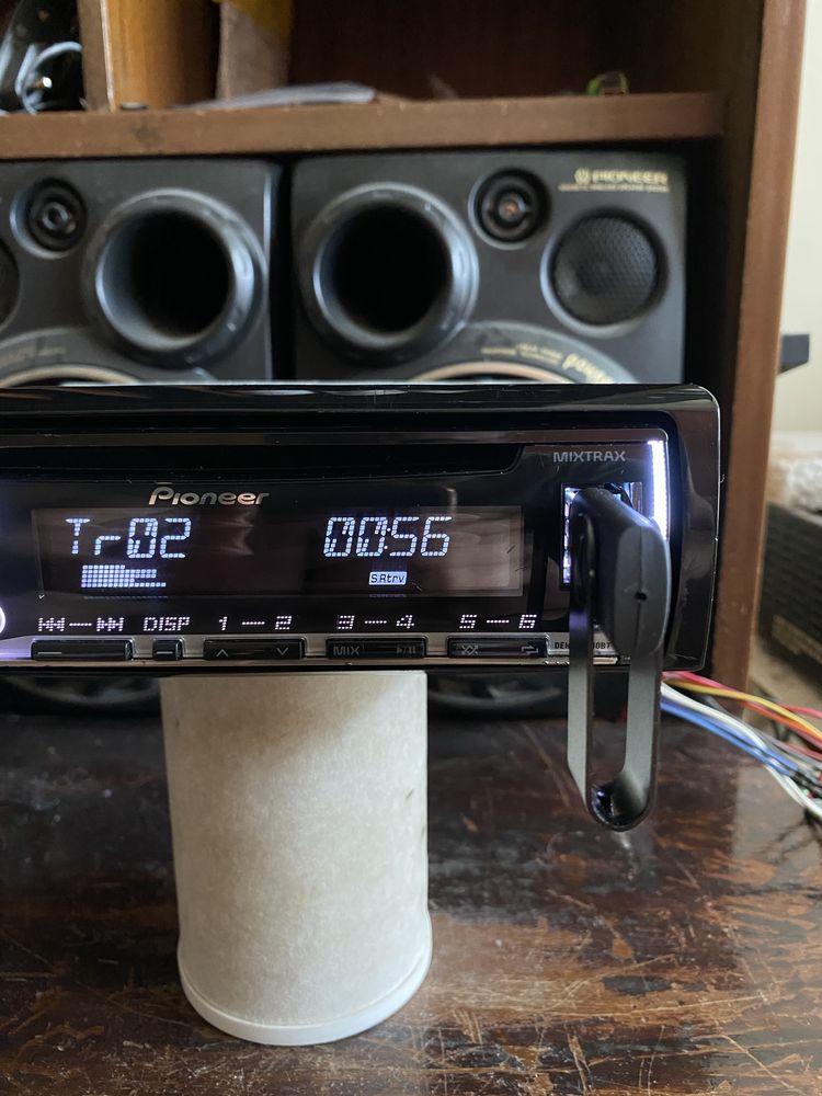 Pioneer DEH-X5700BT - ЦВЕТОВЕ -BLUETOOTH USB CD плеър за кола сд радио