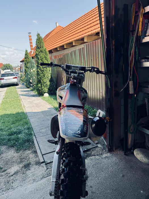 Dau la vanzare honda crf 250