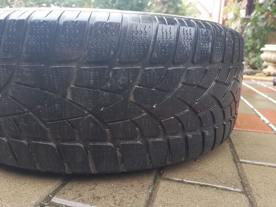 Anvelope iarna Dunlop