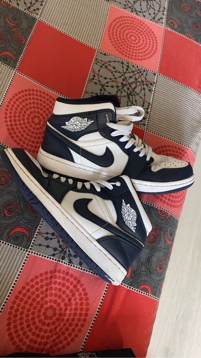 Adidasi jordan 1