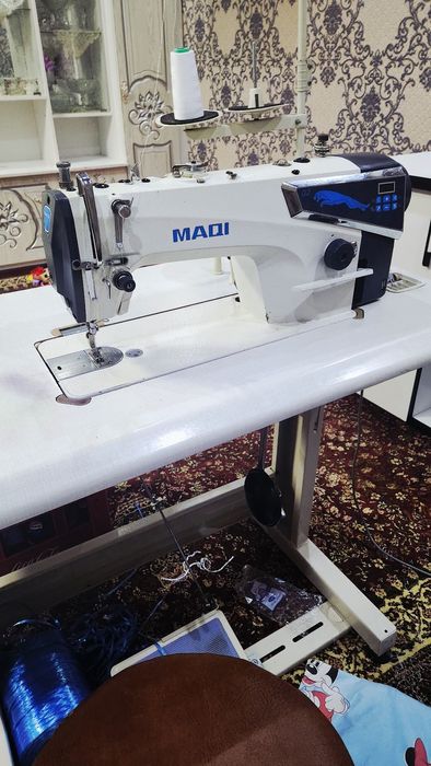 Tikuv mashinasi Maqi