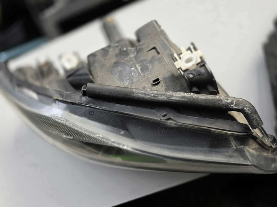 Фарове BMW E91 преди ФЕЙС