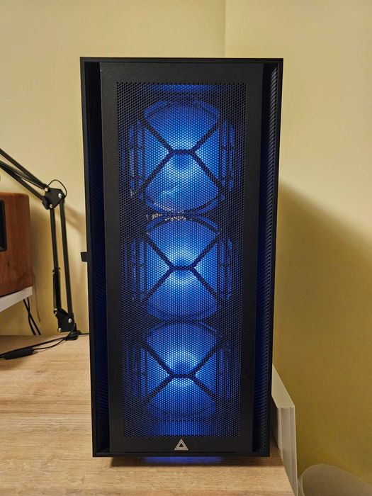 AMD Ryzen 9 | RX7700XT | 64GB RAM | NVMe SSD | Геймърски | Workstation