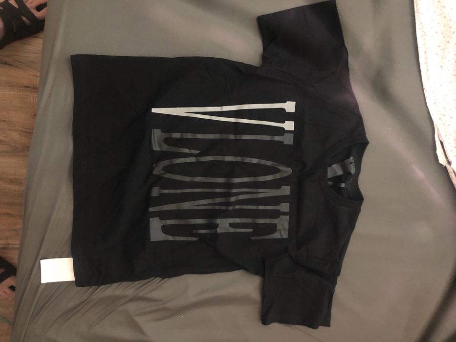 V lone t-shirt.