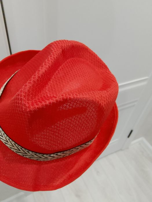 Красная шляпа 56 размер