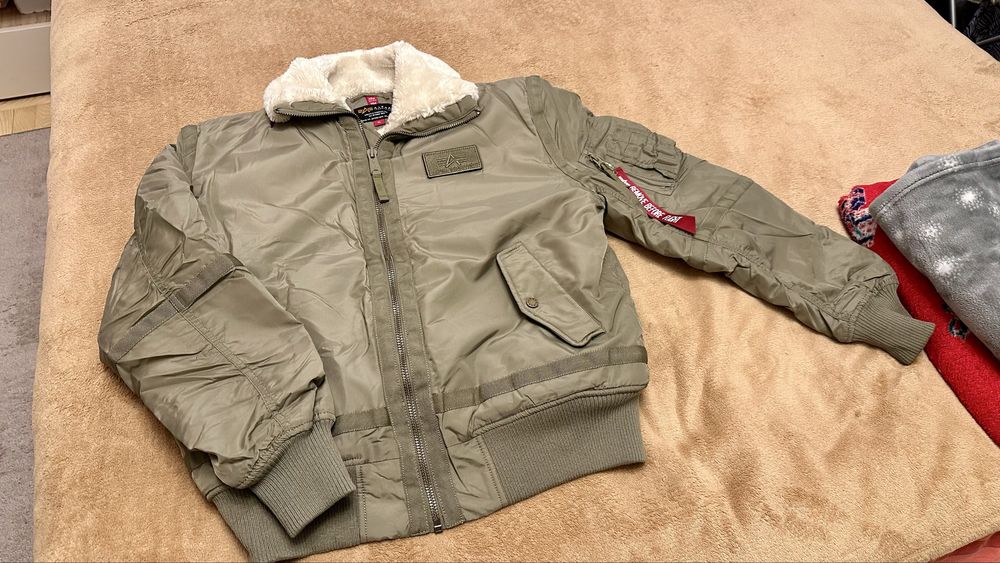 Мъжко яке тип “бомбър” ALPHA INDUSTRIES