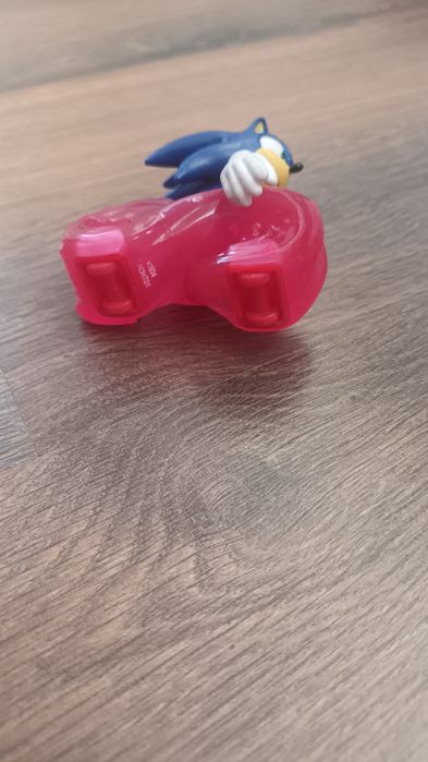 Соник на колелца