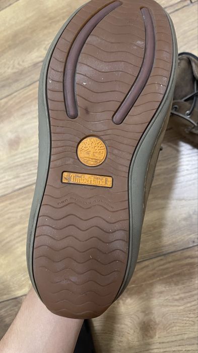СРОЧНО ПРОДАЕТЬСЯ!-Timberland оригинал, кожа, 43–44, отличное состоян!