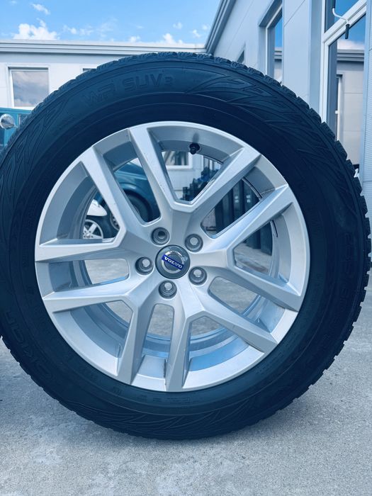 Jante volvo 235/60 R18 xc90,xc60, xc 70 , V60, 4x4 Nokian
