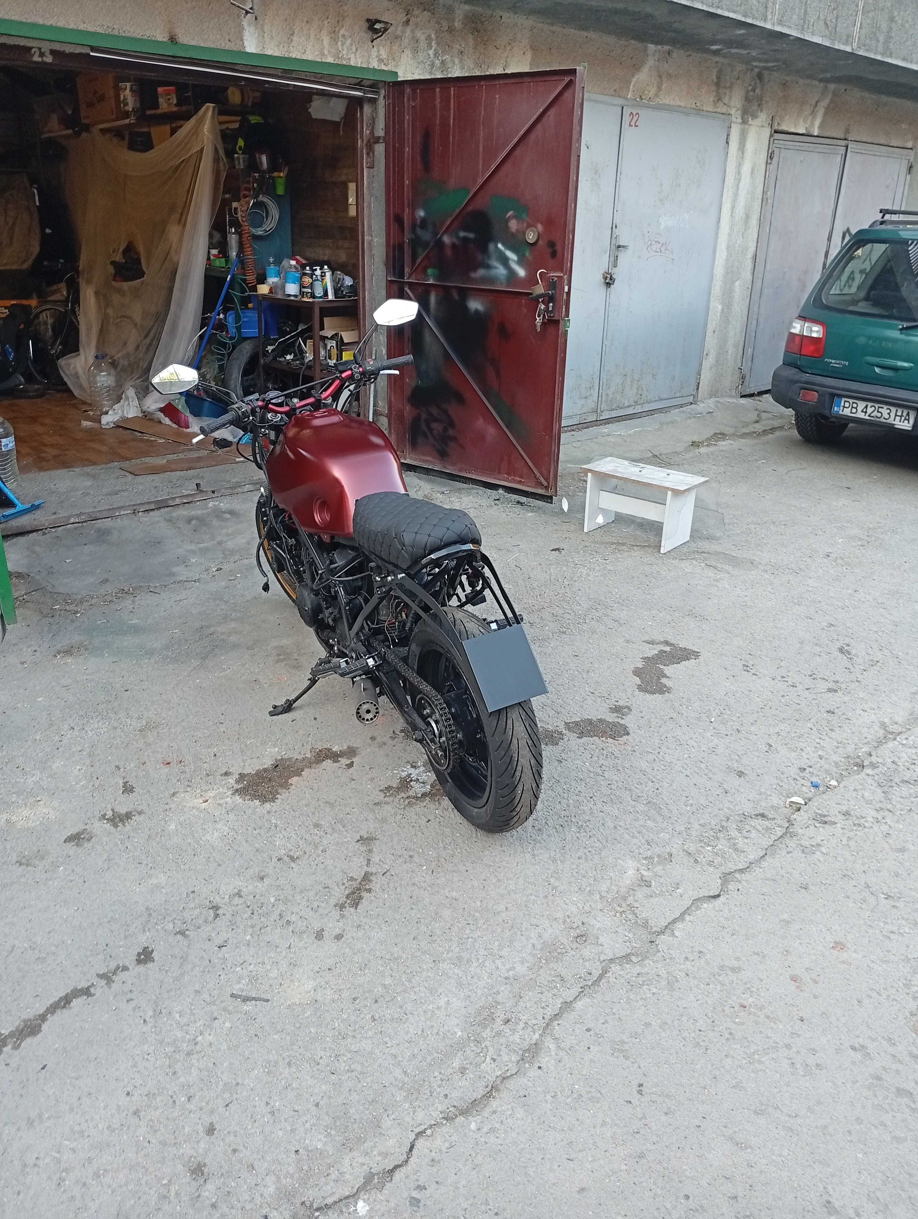Мотоциклет Honda vf 1000f 2