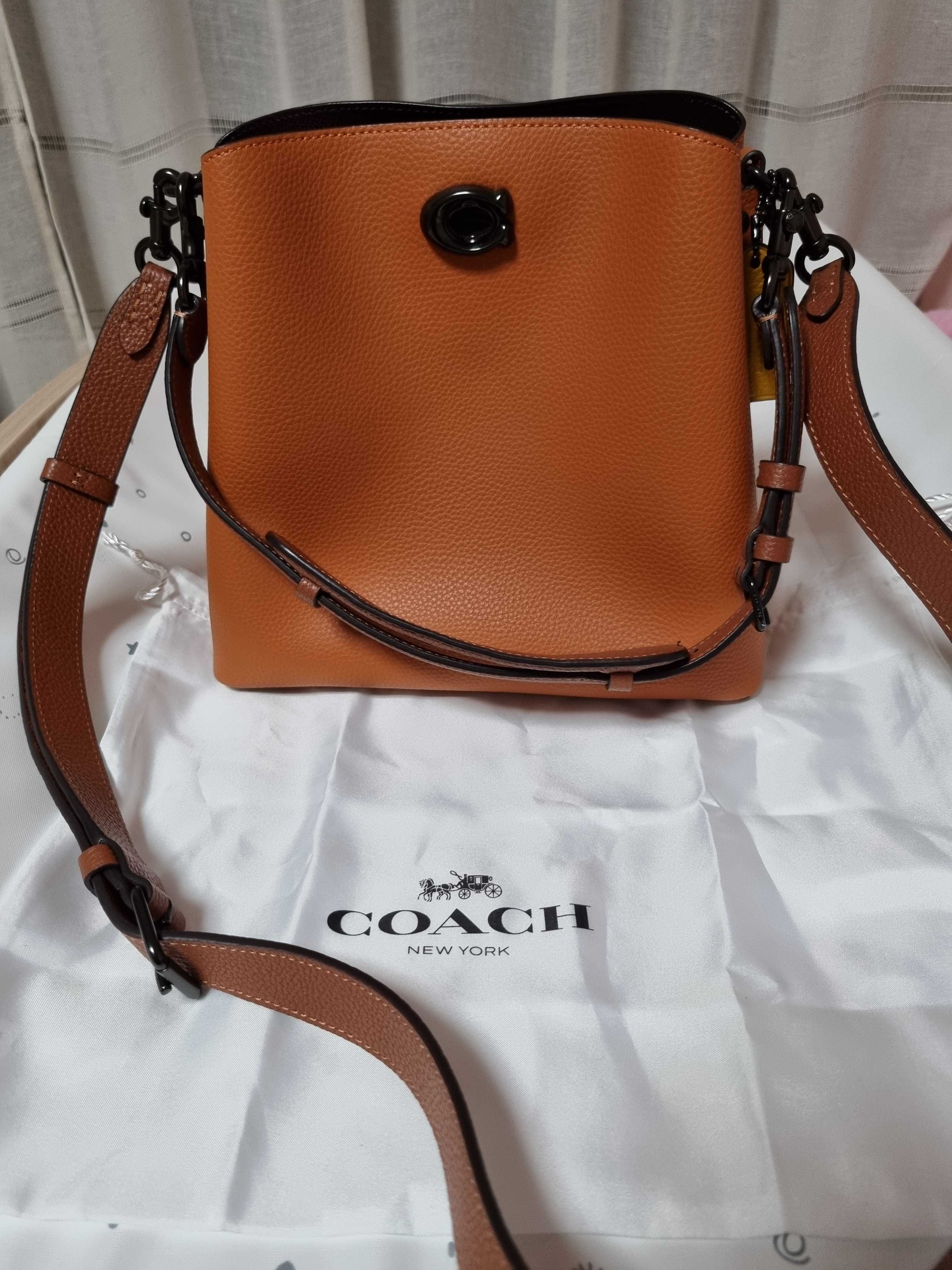 Coach willow bucket чанта