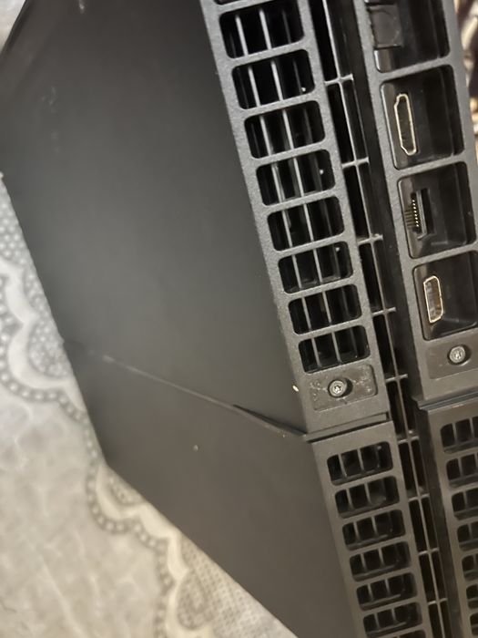 Consola de jocuri playstation 4