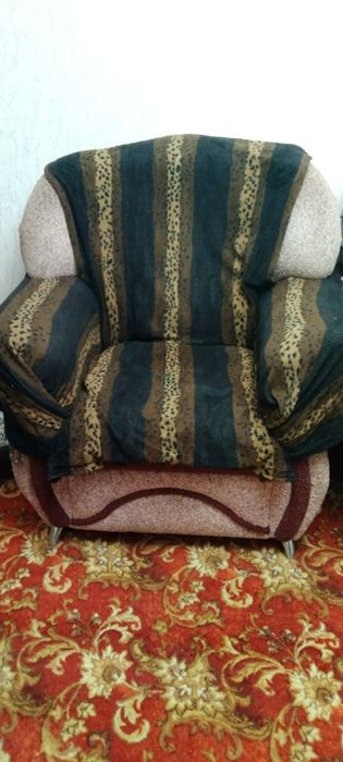Продам кресло в хорошем состоянии. Самовывоз