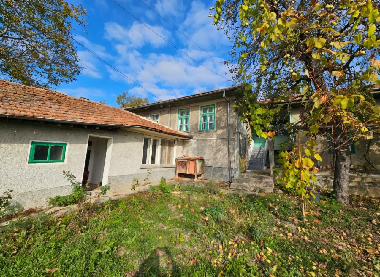 Продава се Къща в с. Присово, Област Велико Търново - 130 кв.м за 731 €/кв.м - Снимка #2