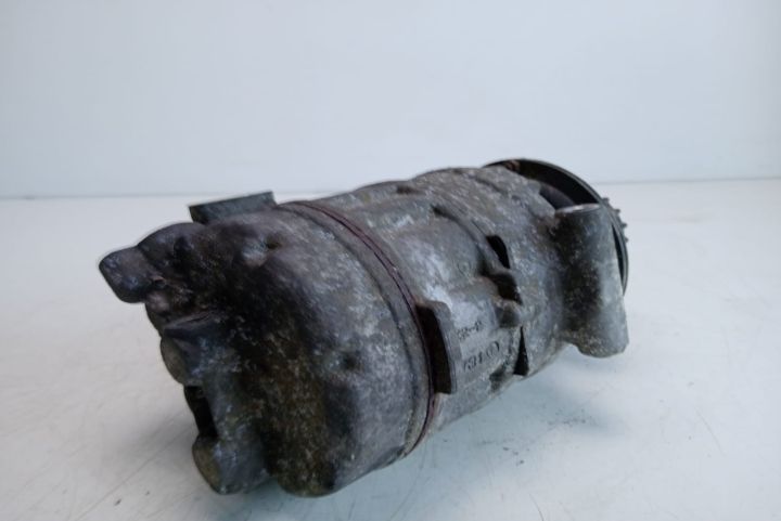 Compresor clima   2.5 tdi 7H0820805H Volkswagen VW Touareg generatia