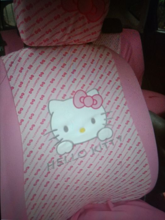 Vând huse de masina