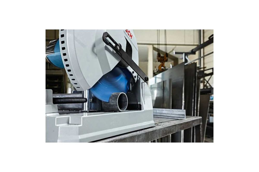 Отрезная машина по металлу BOSCH GCD 12 JL,Professional пила отрезная