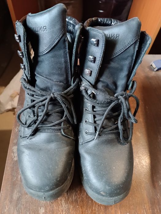 Продавам кубинки и боти