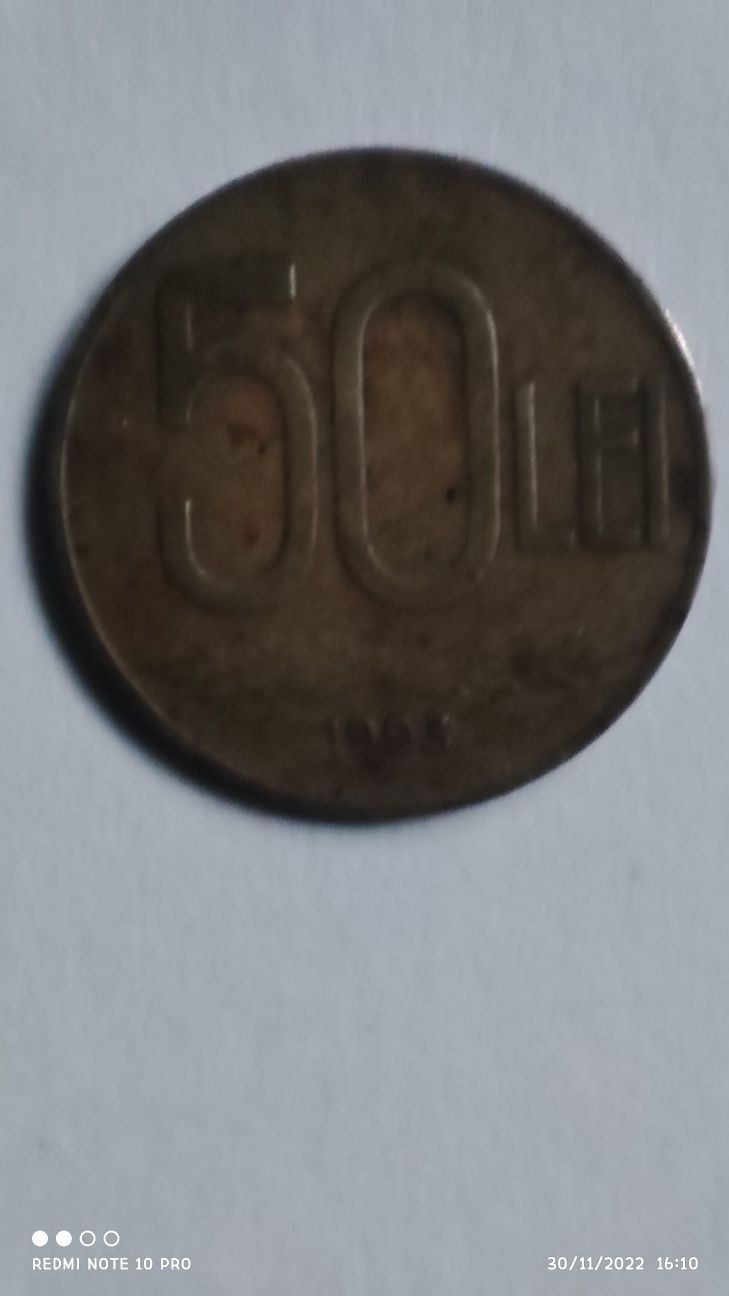 Vand moneda 50 lei