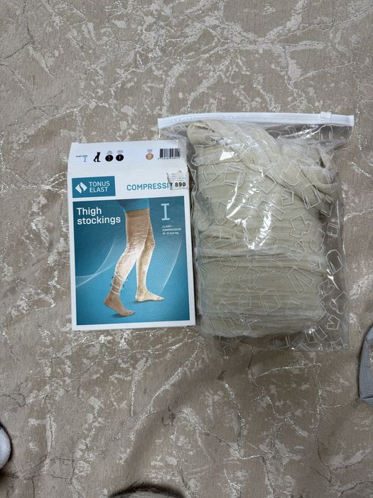 Продам специальные чулки у кого варикоз