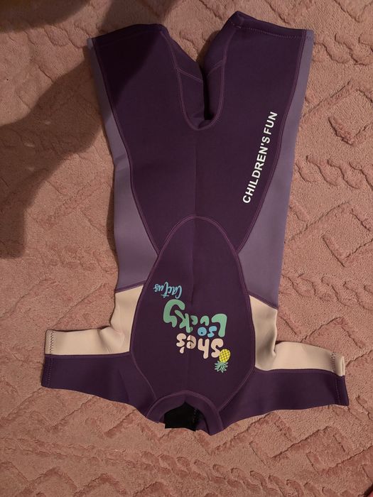 Продаю 2 новых гидро купальника