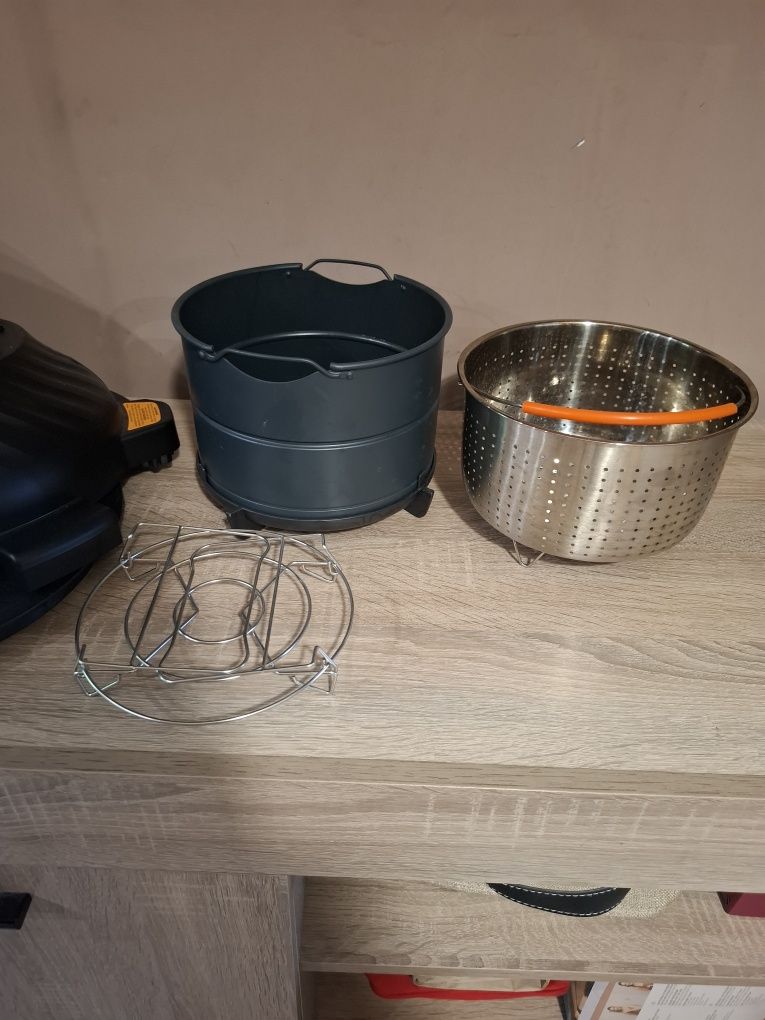 Комбиниран Instan pot PRO CRISP + AIR FRYER 7.6L с гаранция