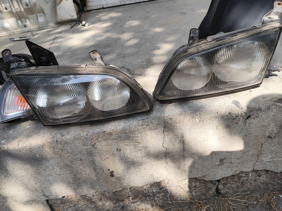 Фарове за toyota пикник