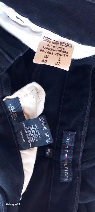 Pantaloni Tommy Hilfiger 52 L