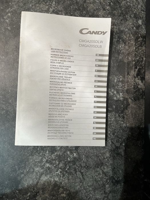 Cuptor cu microunde Candy CMG2071DSLB